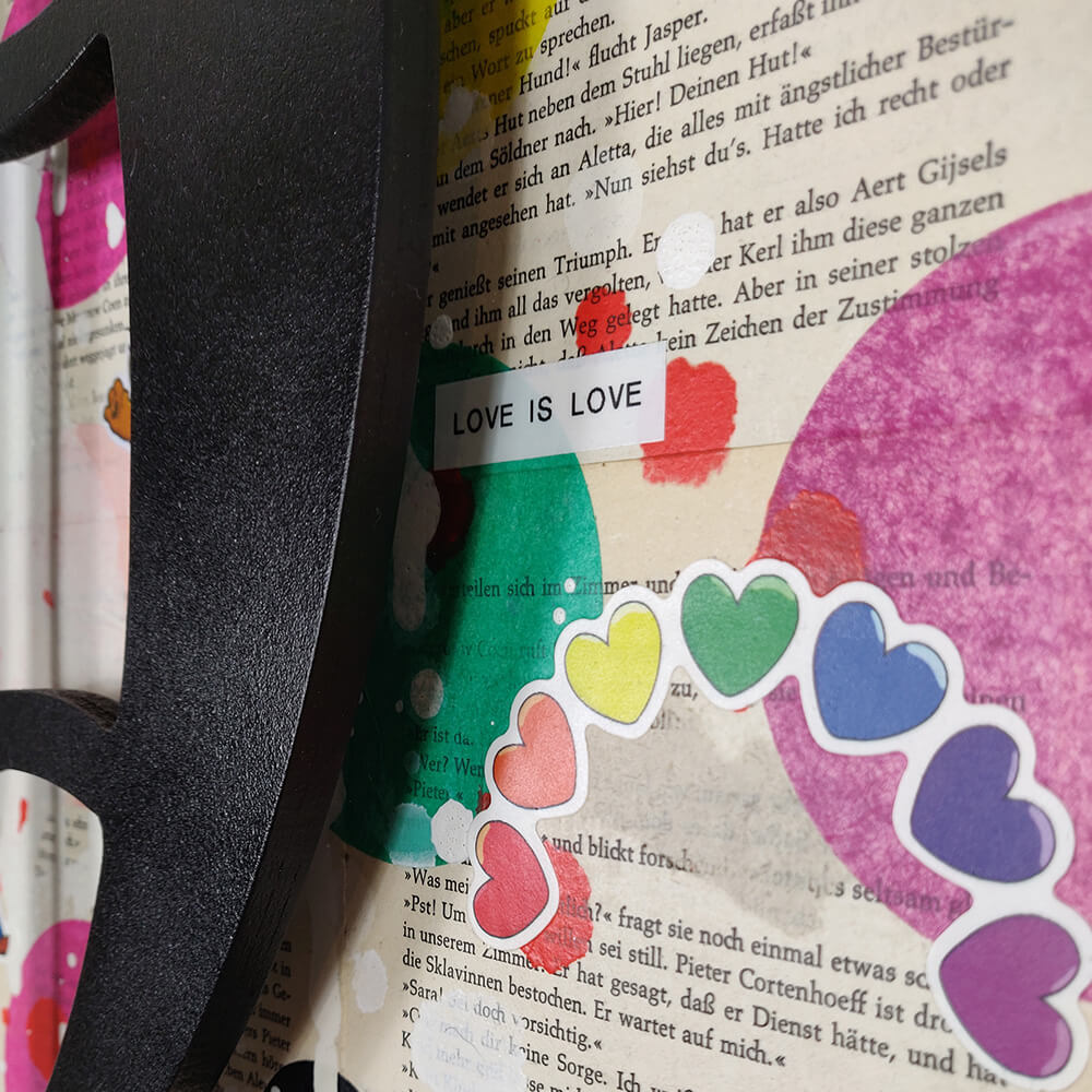 L.O.V.E. - Sticker Dot 03 - ArtOfMag - MagMagMag