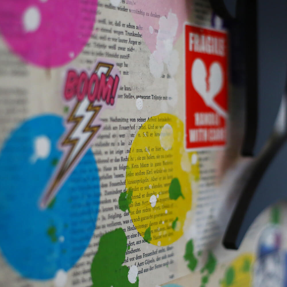 L.O.V.E. - Sticker Dot 04 - ArtOfMag - MagMagMag